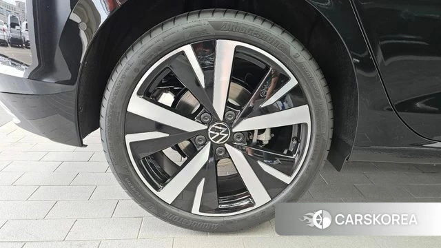 Volkswagen Golf 8th Generation id 4505109 из Кореи 27