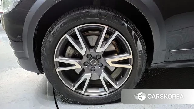 Volvo V90 Cross-Country id 3626616 из Кореи 15