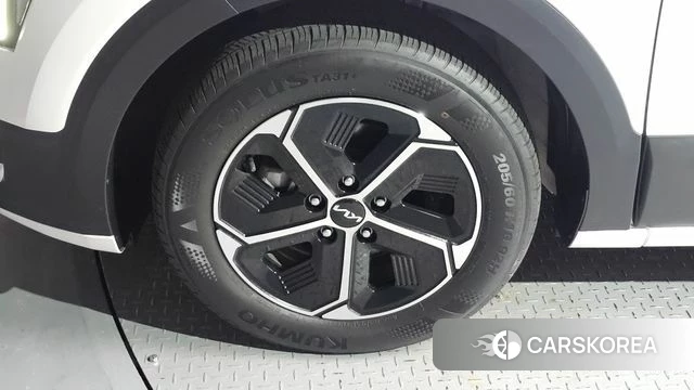 Kia Di Ol Nu Niro id 4603696 из Кореи 27