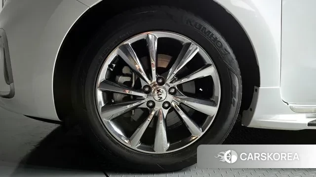 Kia The New Carnival id 3117730 из Кореи 15