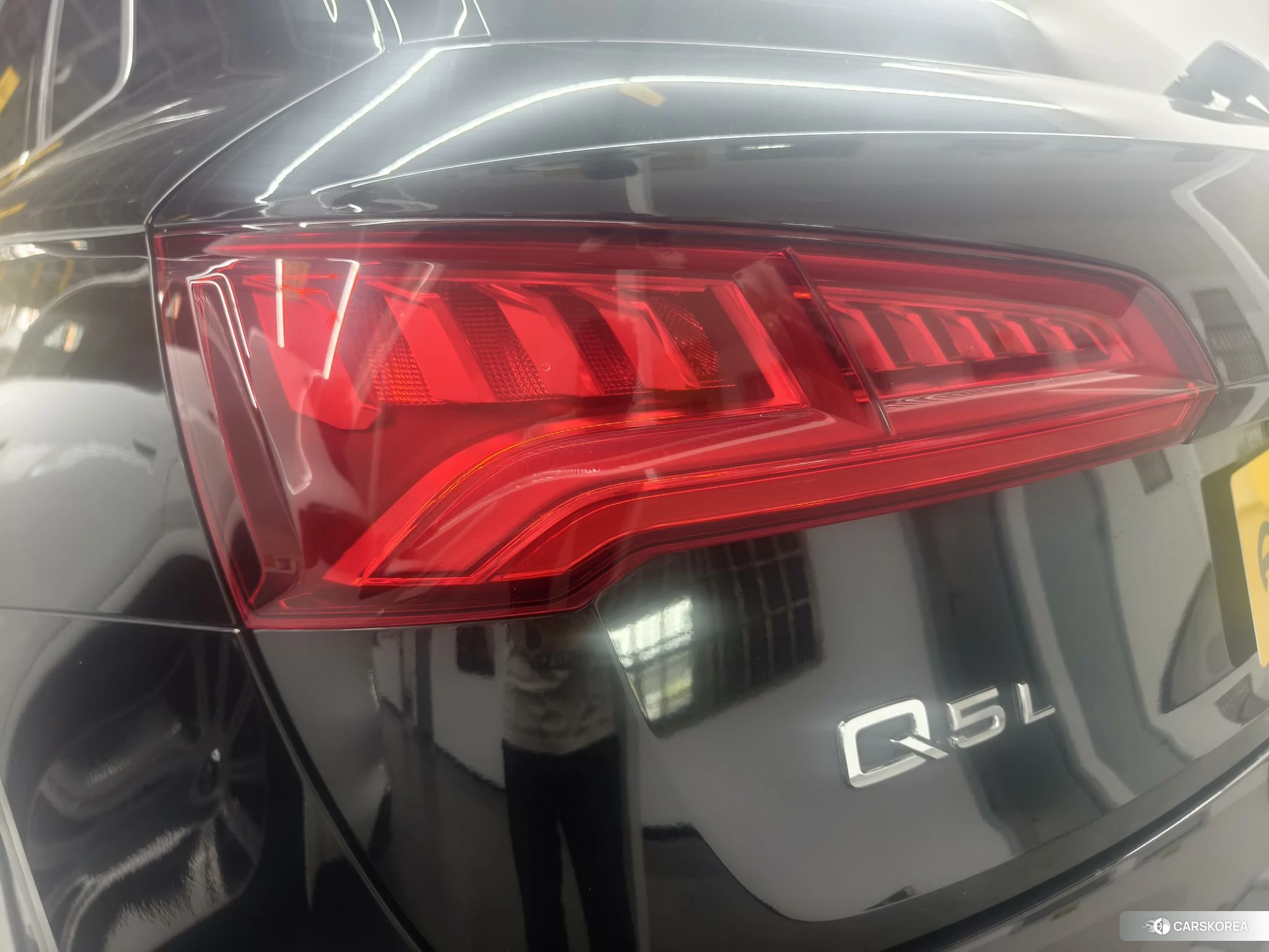 Audi Q5L 2019 Черный из Китая, фото 5