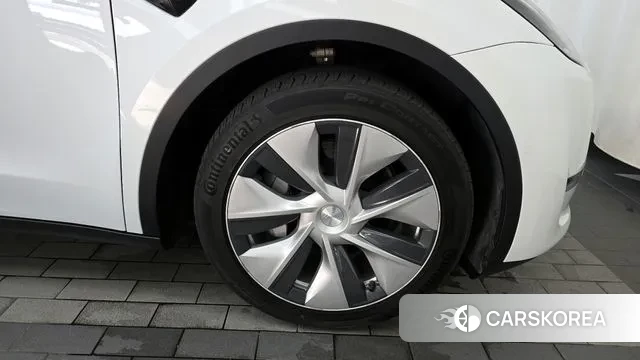 Tesla Model Y id 3063658 из Кореи 15