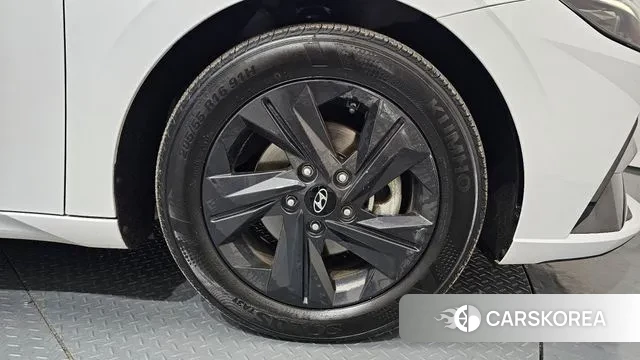 Hyundai Avante (CN7) id 3606476 из Кореи 15