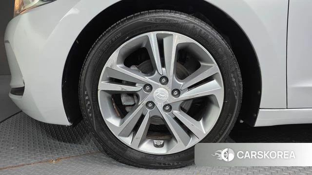 Hyundai Avante AD id 4652408 из Кореи 15