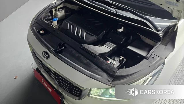 Kia The New Carnival id 4188525 из Кореи 25