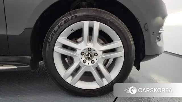 Mercedes-Benz GLE - Class W166 id 3434677 из Кореи 15