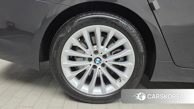 BMW 5 Series (G30) id 4355006 из Кореи 26