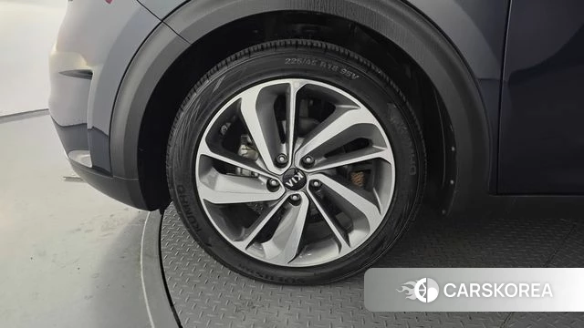 Kia Niro id 3853931 из Кореи 15