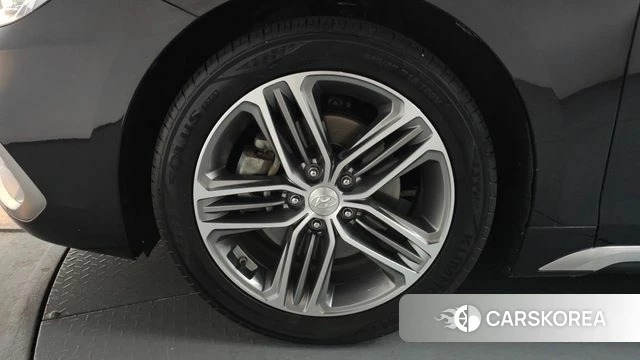 Hyundai Grandeur IG id 4225326 из Кореи 27