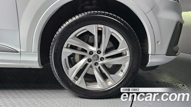 Audi Q7 (4M) id 2228915 из Кореи 15