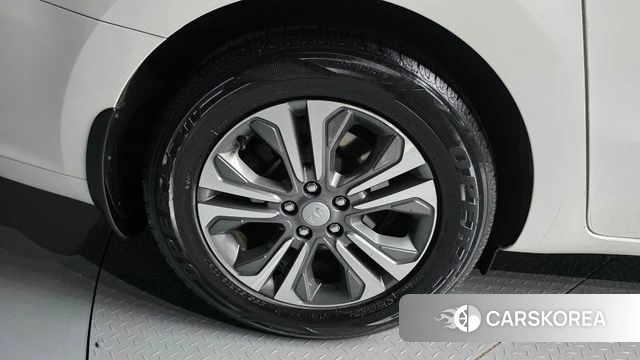 Kia The New Carnival id 4568376 из Кореи 15