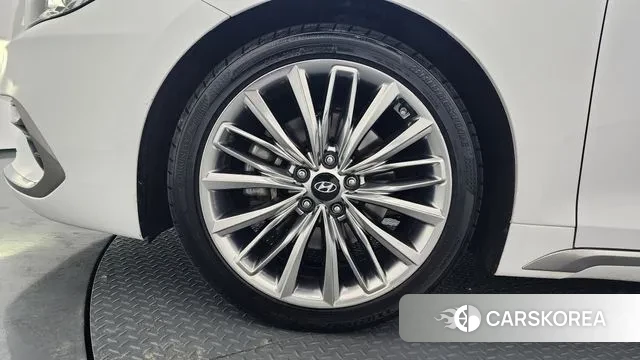 Hyundai Grandeur IG id 3588348 из Кореи 15