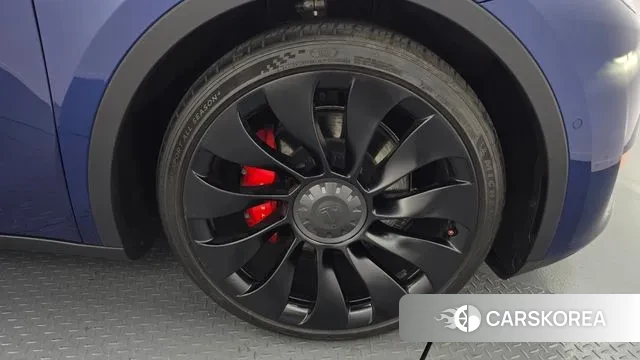 Tesla Model Y id 3539562 из Кореи 15