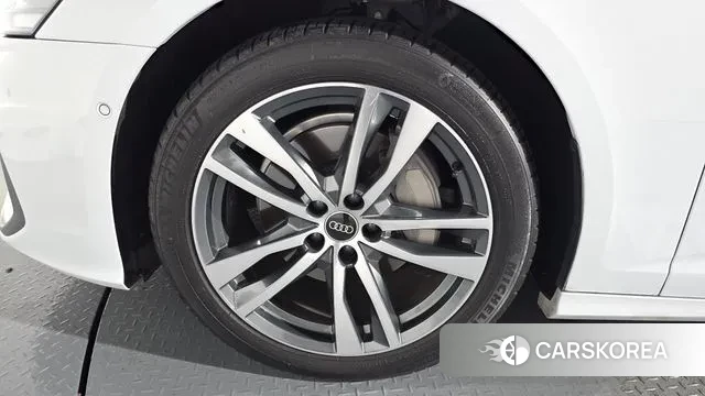 Audi A6 (C8) id 3322409 из Кореи 15