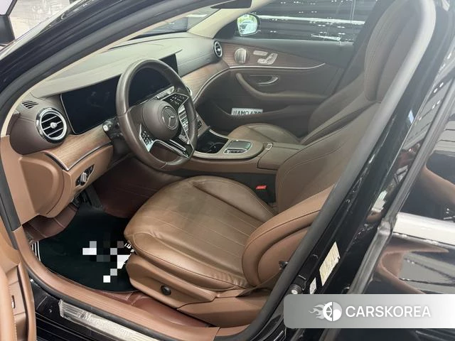 Mercedes-Benz E-class 2022 Черный из Китая, фото 5
