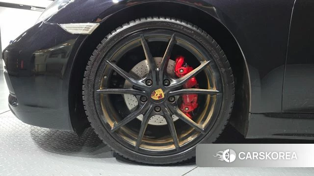 Porsche 718 Cayman id 4536408 из Кореи 15