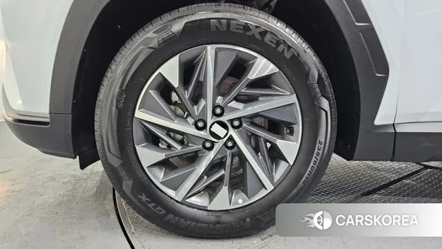 Hyundai Tucson (NX4) id 3690475 из Кореи 15