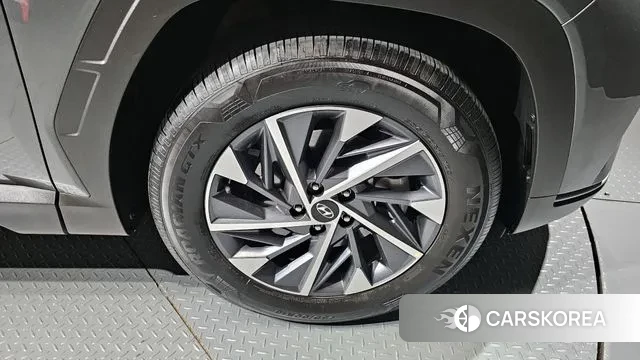 Hyundai Tucson (NX4) id 3232641 из Кореи 15