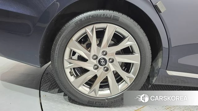 Hyundai The New Grandeur IG Hybrid id 4651136 из Кореи 30