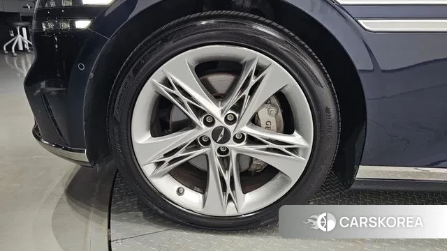 Genesis G90 (RS4) id 3137764 из Кореи 15