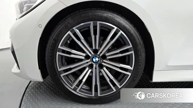 BMW 3 Series (G20) id 3473353 из Кореи 15