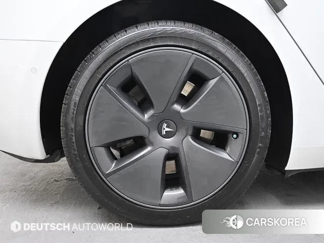Tesla Model 3 id 3577358 из Кореи 15