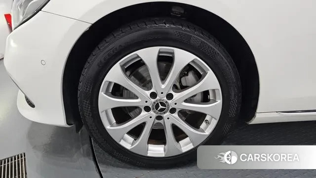 Mercedes-Benz E-Class W213 id 3028992 из Кореи 15