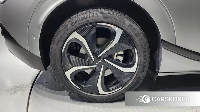 Kia EV6 id 3011115 из Кореи 15