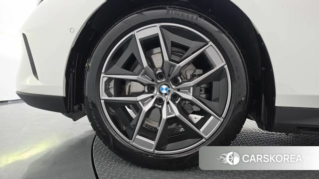 BMW 5 Series (G60) id 4743957 из Кореи 34