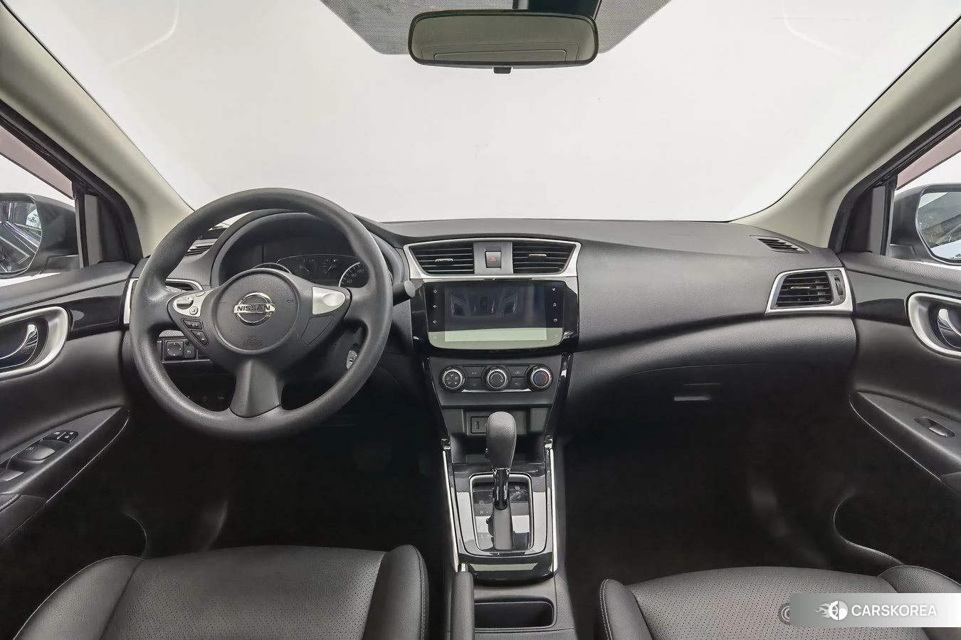 Nissan Xuan Yi id 4426748 из Китая 19