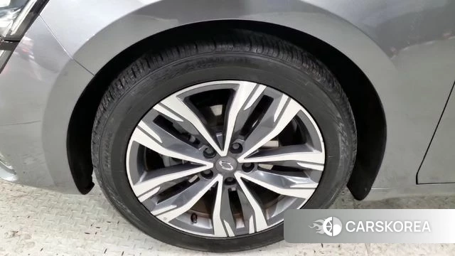 Renault Korea (Samsung) The New SM6 id 3935932 из Кореи 13