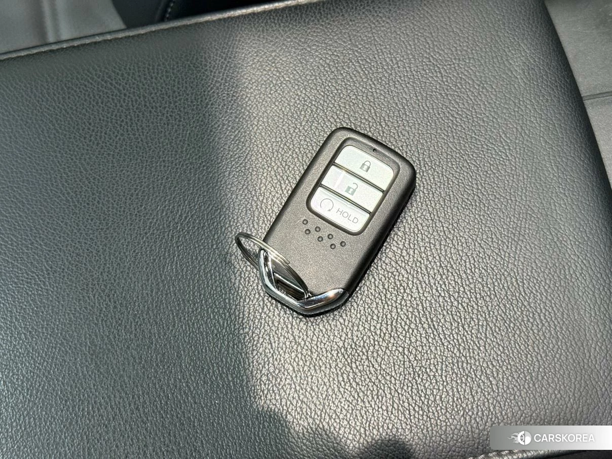 Honda CR-V id 4452896 из Китая 26
