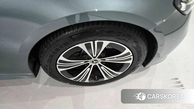 Mercedes-Benz E-Class W214 id 4474289 из Кореи 15