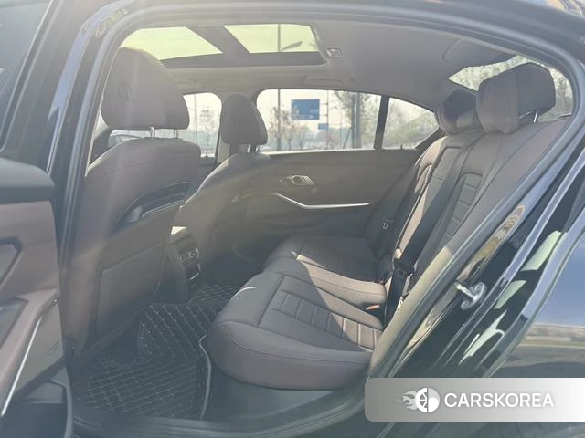 BMW 3 series id 4219215 из Китая 15