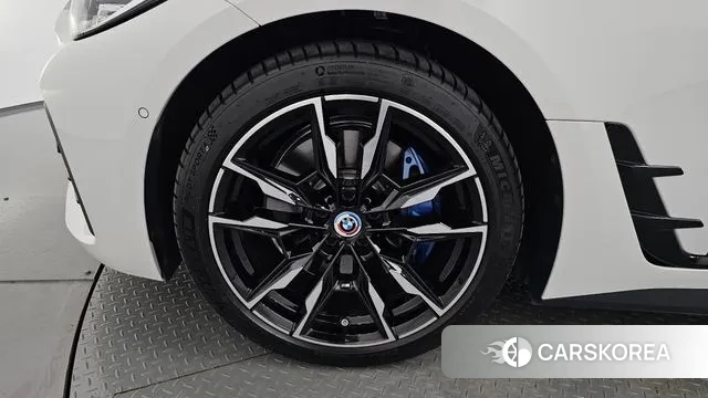 BMW i4 id 2998272 из Кореи 15