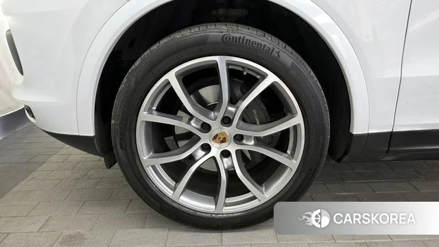 Porsche Cayenne (PO536) id 3886019 из Кореи 15