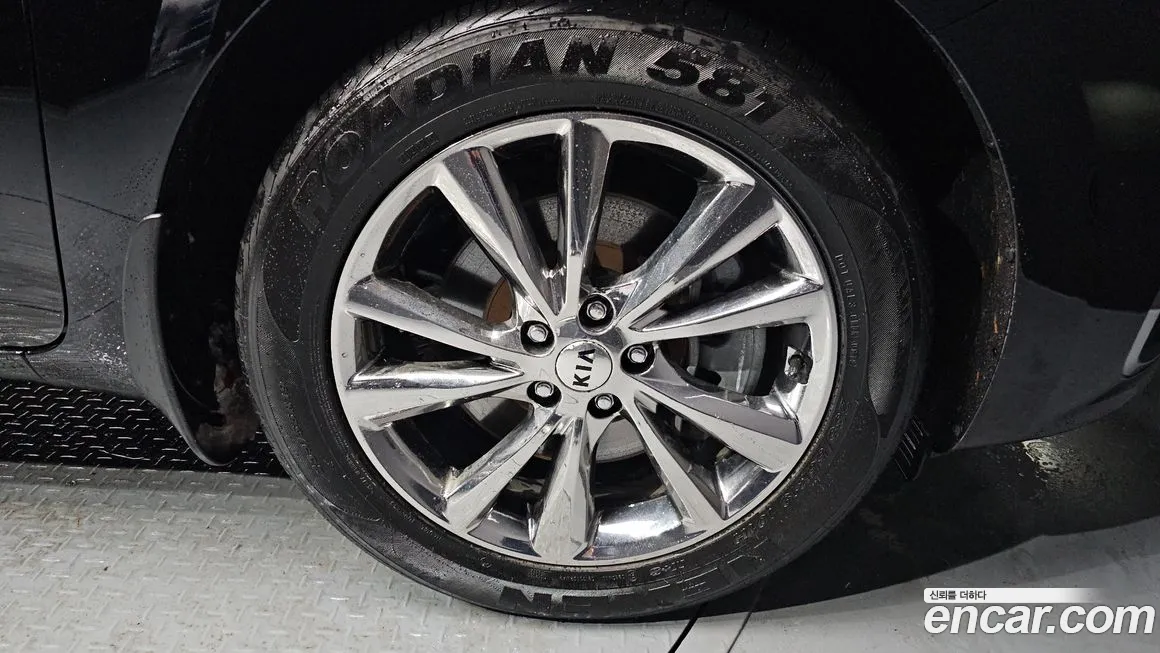 Kia The New Carnival id 2171392 из Кореи 15