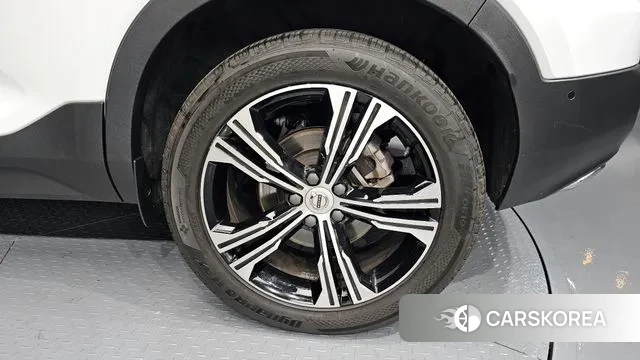 Volvo XC40 id 3612466 из Кореи 15