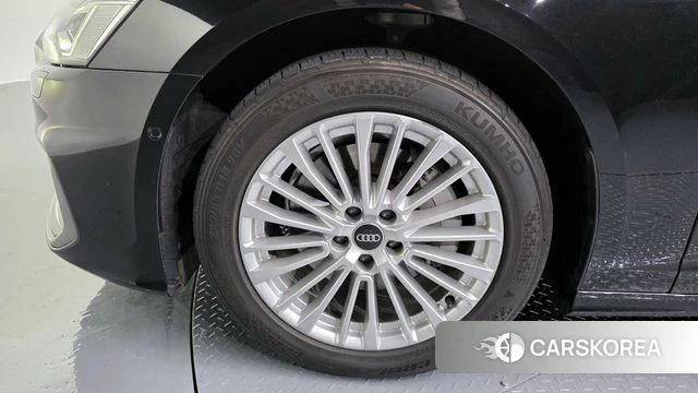 Audi A6 (C8) id 3878802 из Кореи 15