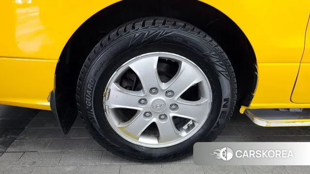 Hyundai The New Grand Starex id 3583390 из Кореи 15