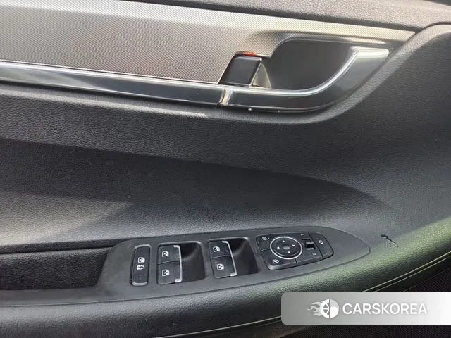 Hyundai The New Grandeur IG Hybrid 2022 Белый из Кореи, фото 5