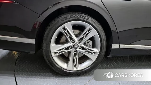 Genesis G90 (RS4) id 3610936 из Кореи 15