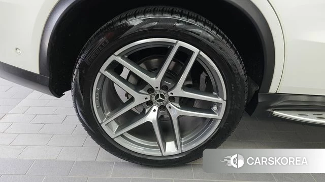 Mercedes-Benz GLE - Class W166 id 4596056 из Кореи 30