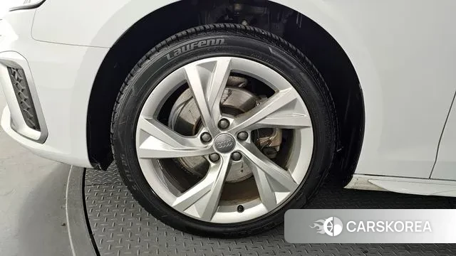 Audi A4 (B9) id 3727561 из Кореи 15