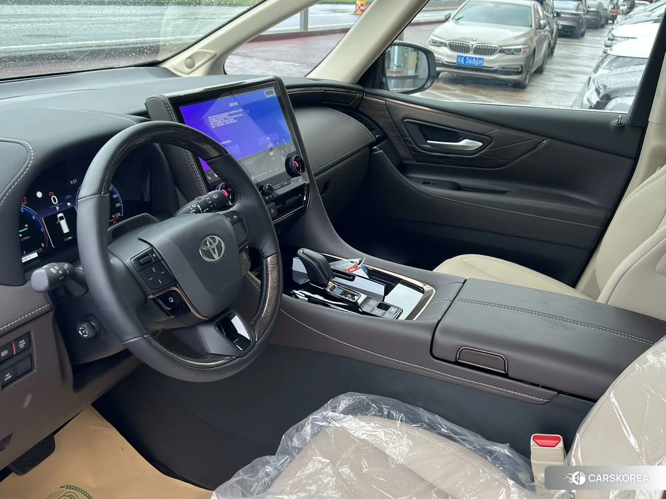 Toyota Elfa id 4479424 из Китая 22