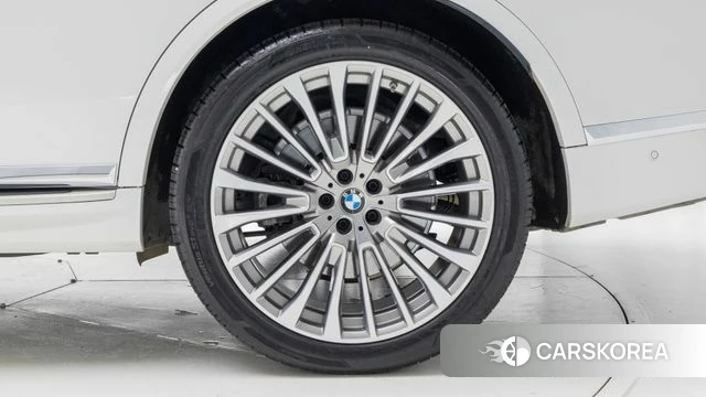 BMW X7 (G07) id 4302795 из Кореи 15