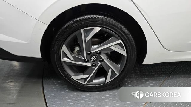 Hyundai The New Avante (CN7) id 4578958 из Кореи 22