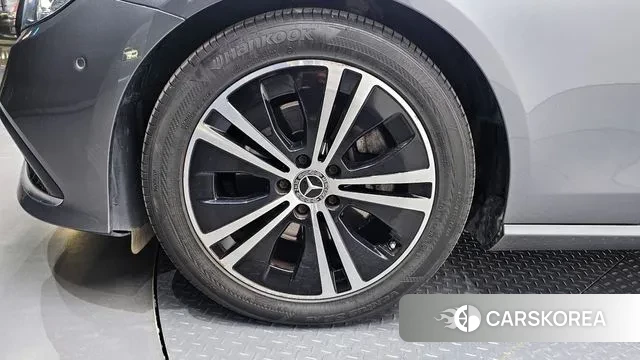 Mercedes-Benz E-Class W213 id 3611874 из Кореи 15