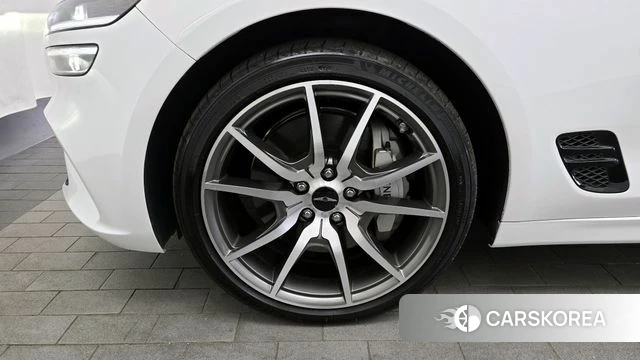 Genesis The New G70 id 3841772 из Кореи 15