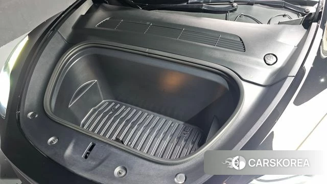 Tesla Model Y id 4730421 из Кореи 29